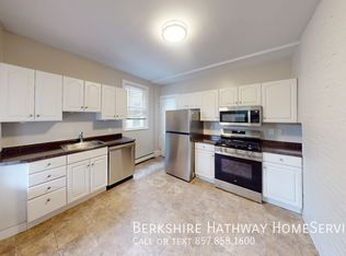 60 Dana St #8, Cambridge, MA 02138