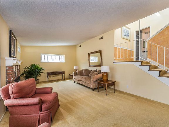 2nd image of 6270 Marlborough Dr