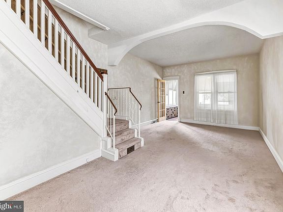 3rd image of 332 8th St