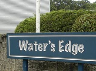 40 Waters Edge Dr #40, Ludlow, MA 01056