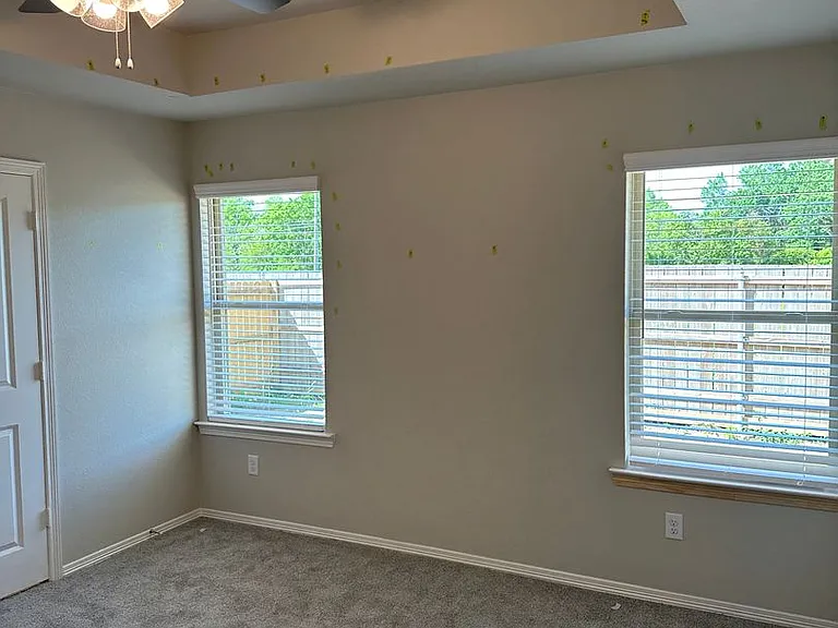 1111 Highgarden Dr — Photo 7