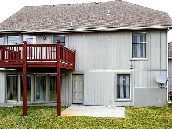 5th image of 23503 W 46th St
