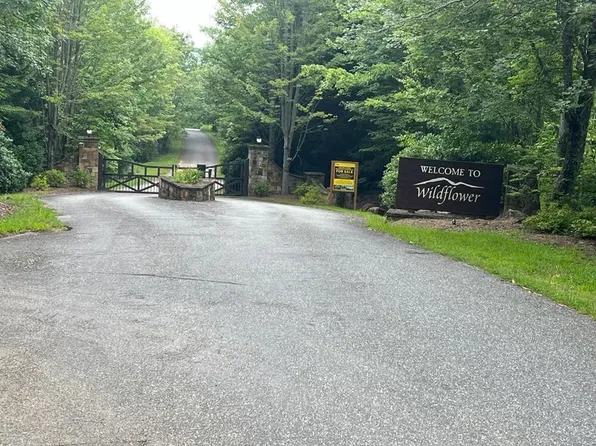 314 Loop Rd, Franklin, NC 28734