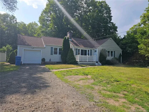 4204 Whitney Avenue, Hamden, CT 06518