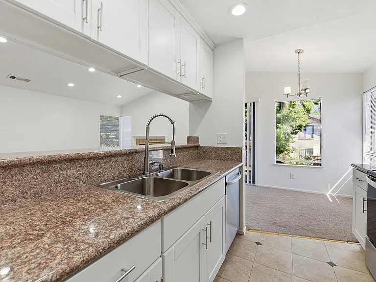 935 Cherry Glen Cir #219 — Photo 28