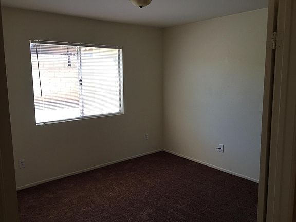 5th image of 36920 Auburn Ct