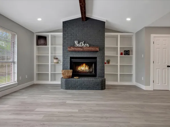 103 March Ct, Lufkin, TX 75904