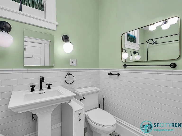 270 Eureka St — Photo 20
