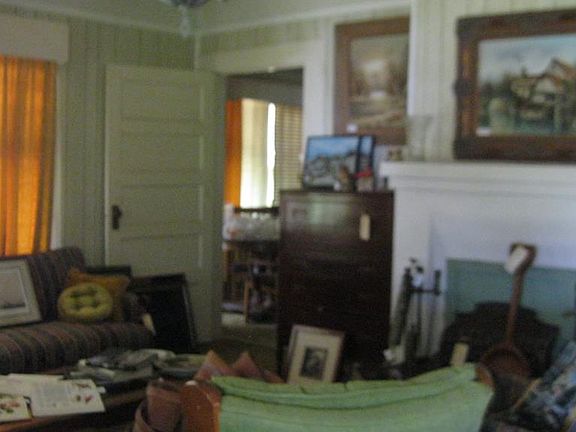 4th image of 152 Church St