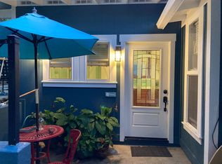 577 Kawailoa Rd APT A, Kailua, HI 96734