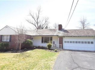 2910 Green Pond Rd, Easton, PA 18045