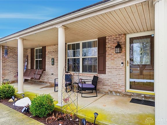 5th image of 1908 Prairie Rd