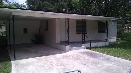 2nd image of 2119 Saint Clair St