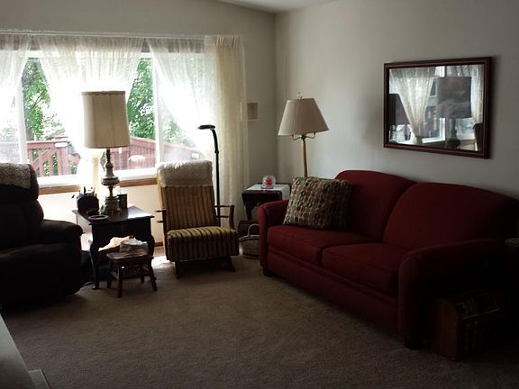4th image of 6200 Edgemont Blvd N