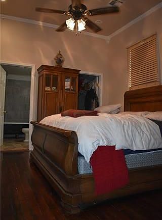 5th image of 826 Cambronne St #826