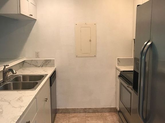 2nd image of 5072 Sherwood Ln #3982
