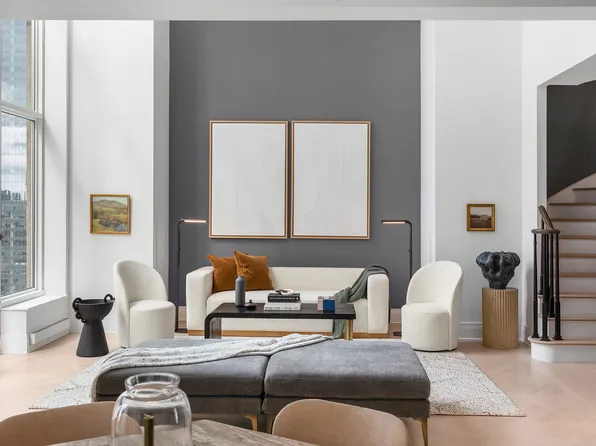 30 Park Place image 1 of 16