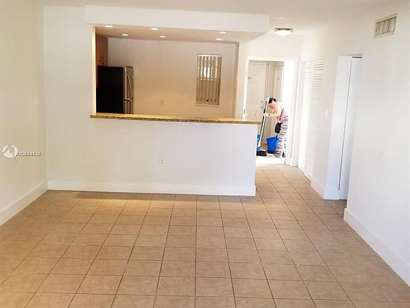 5th image of 6711 N Kendall Dr APT 501