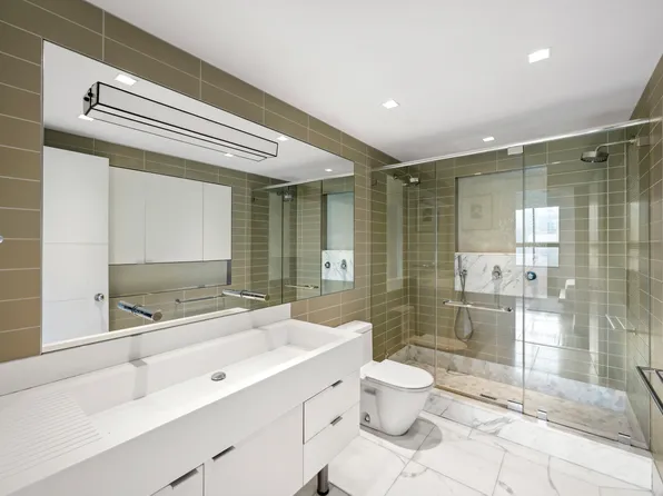 117 West 17th Street image 10 of 13