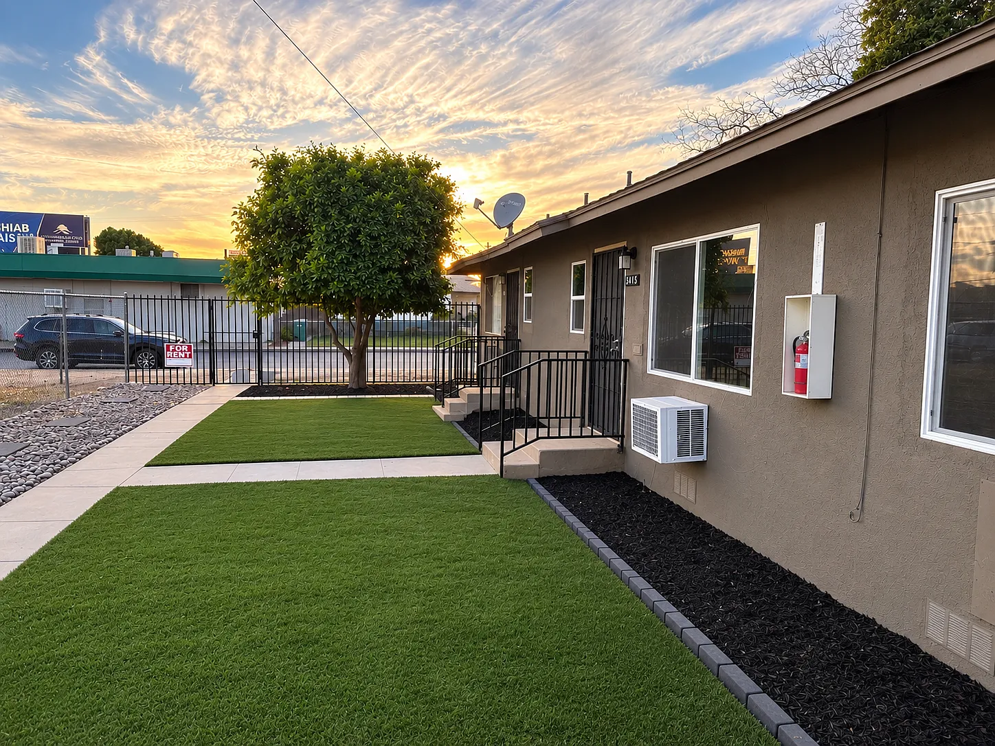 4 bed, 2490 sqft, $1,300 — Photo 1