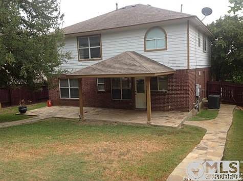 5th image of 6119 Oakwood Trl