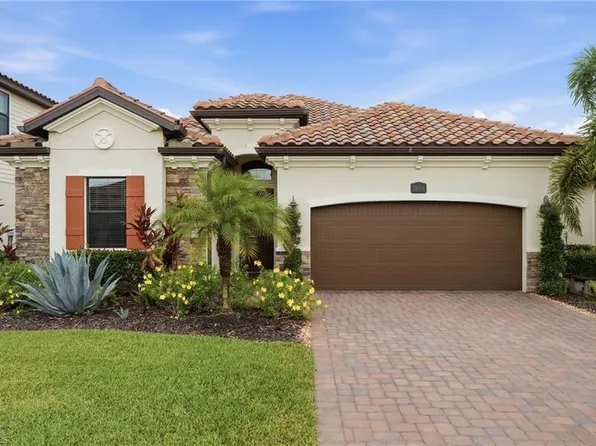 28004 Foxrock CT, BONITA SPRINGS, FL 34135