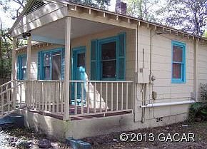 2nd image of 1424 NE 15th St