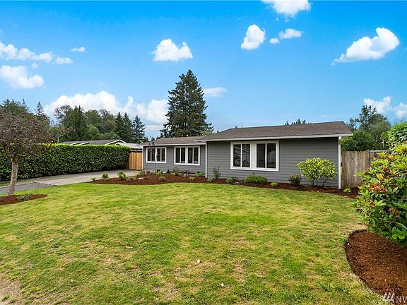 4th image of 2128 141st Pl NE