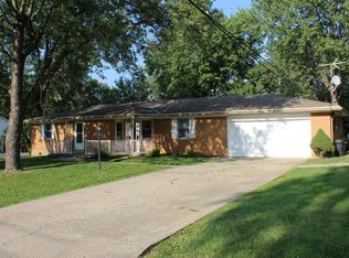 8838 Meadow View Dr, West Chester, OH