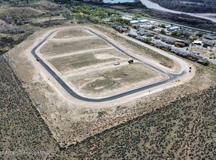 1819 Crockett Cir, Rifle, CO 81650