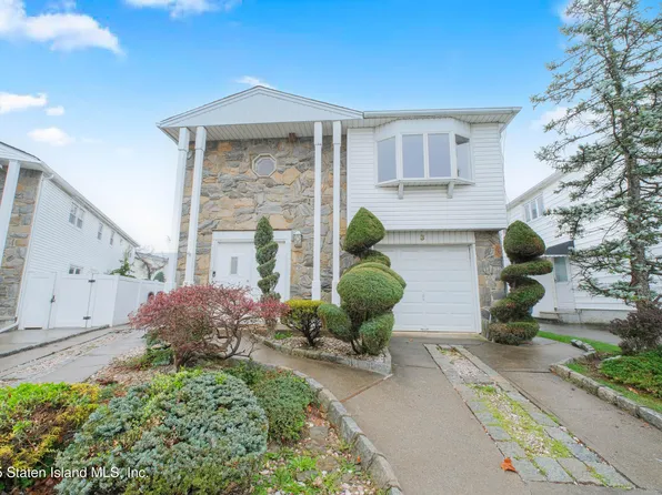 3 Brunswick St, Staten Island, NY 10314
