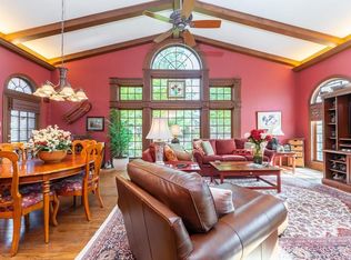 2108 Fieldcrest Dr, Owensboro, KY 42301