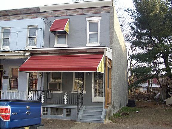 5th image of 1238 Everett St