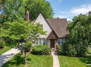 351 Closter Dock Rd, Closter, NJ 07624