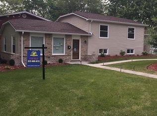 2800 Woodworth Pl, Hazel Crest, IL 60429