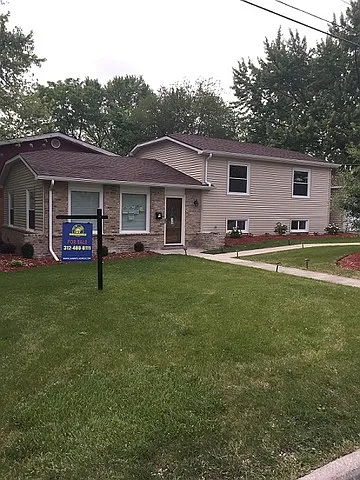 2800 Woodworth Pl photo 1