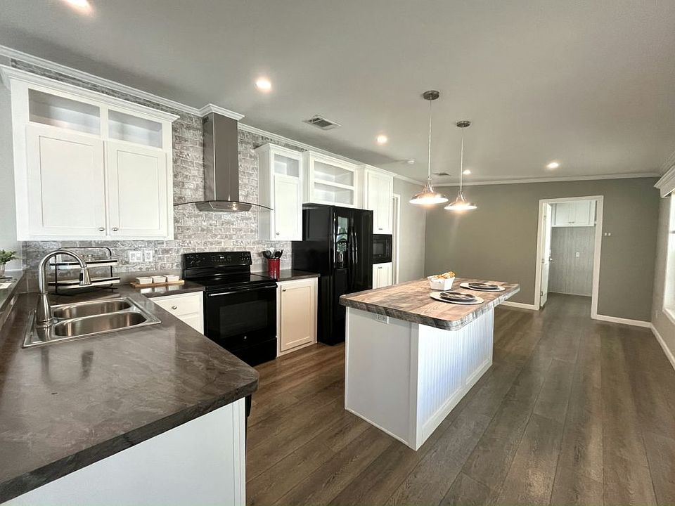 1st image of 424 Bimini Cay Cir
