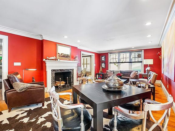 5th image of 10 Hallwood Rd