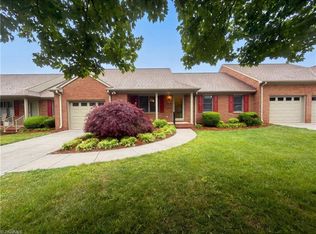 1911 Meadow Green Dr, Graham, NC 27253