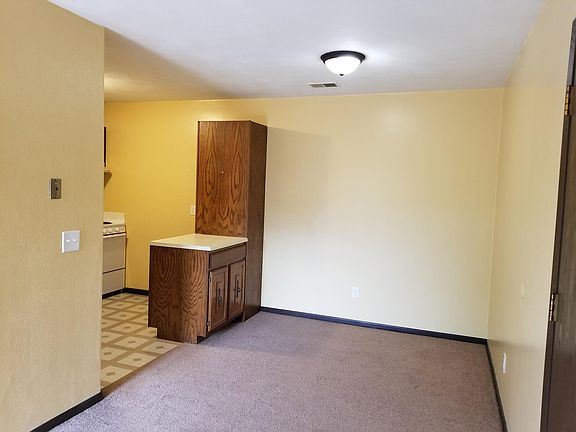3rd image of 1211 48th Ave APT 36