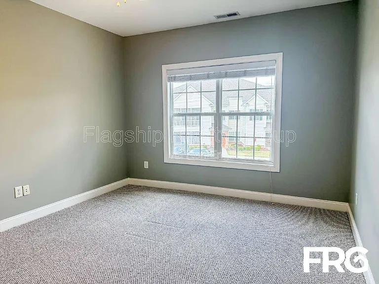 1935 Tara Ct #204 — Photo 35