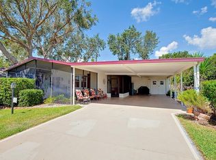 1873 W Schwartz Blvd, Lady Lake, FL 32159