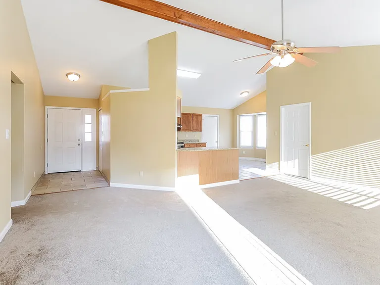 1202 Liberty Xing — Photo 9