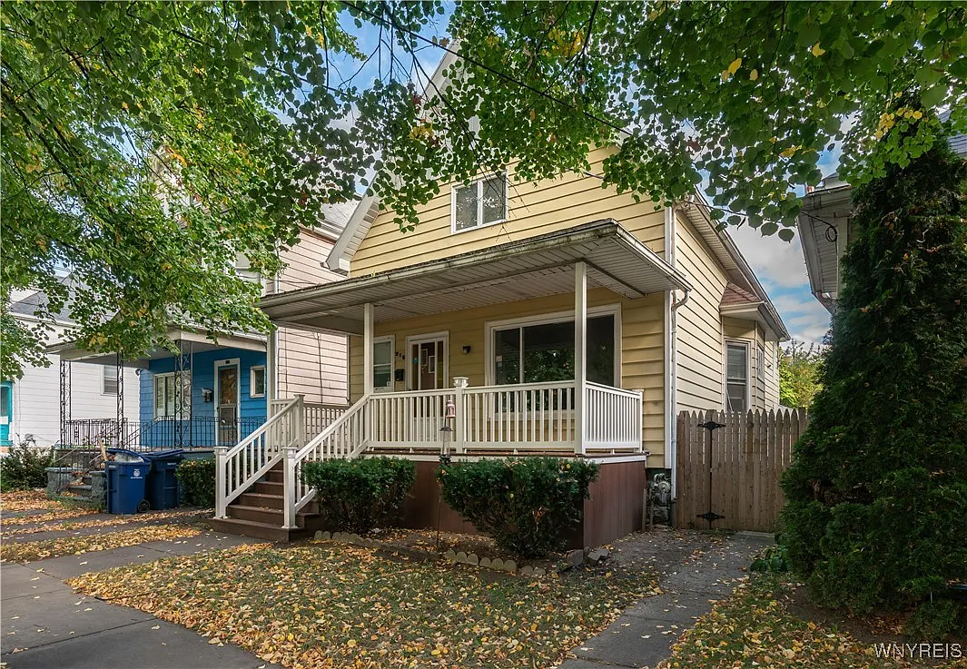 215 Ideal St photo 1