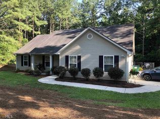 218 Sanders Davis Rd, Newnan, GA 30263