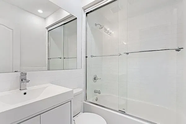 Rented by Compass | media 6