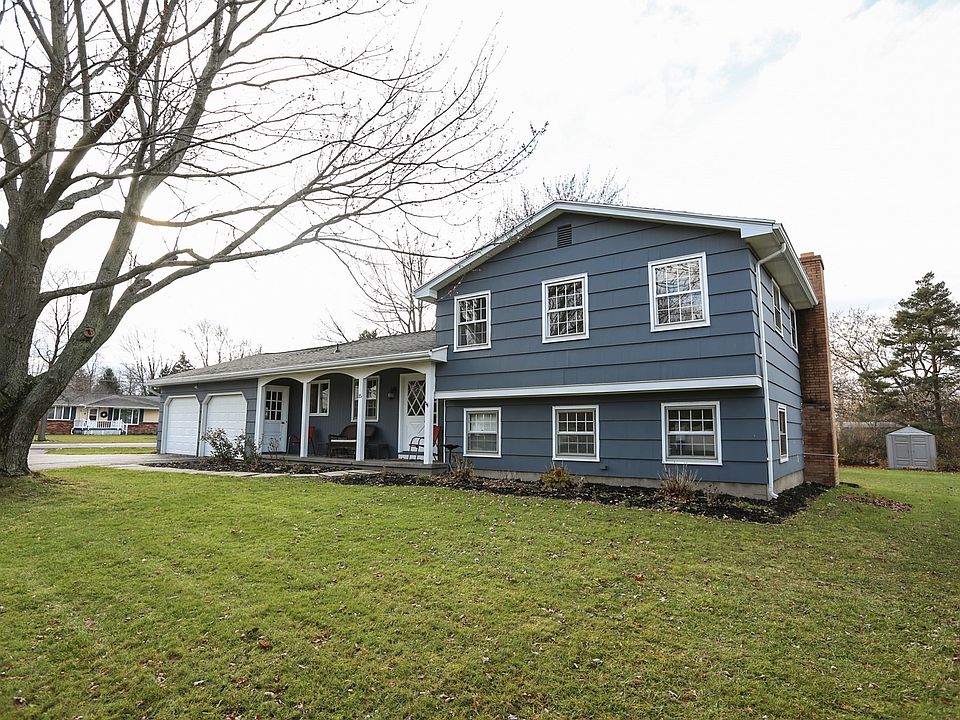 1st image of 15 Fairview Dr