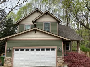 87 Dale St, Asheville, NC 28806