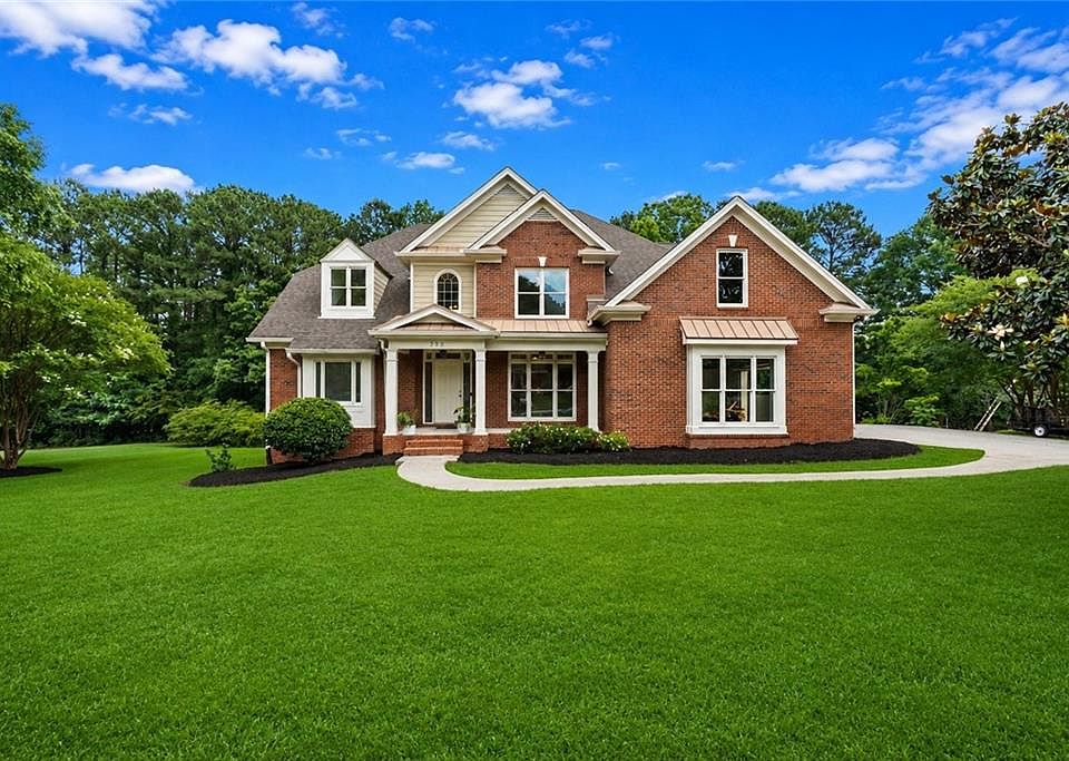 1st image of 388 Della Walk Ct SW