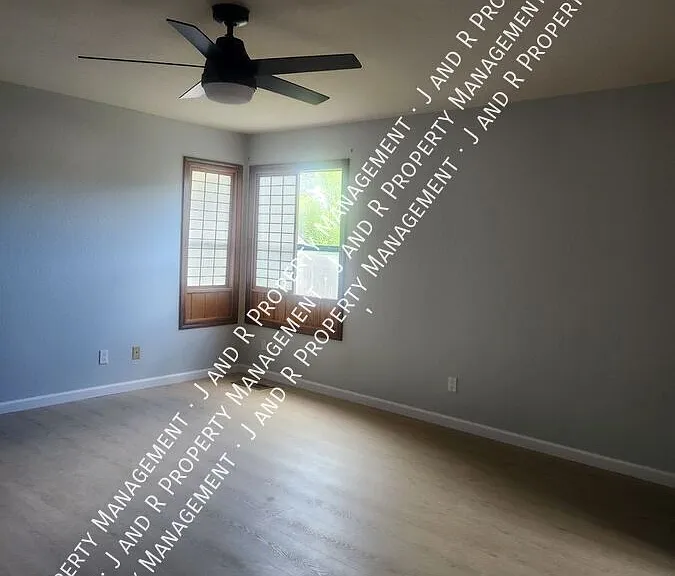 6709 Frates Way — Photo 17